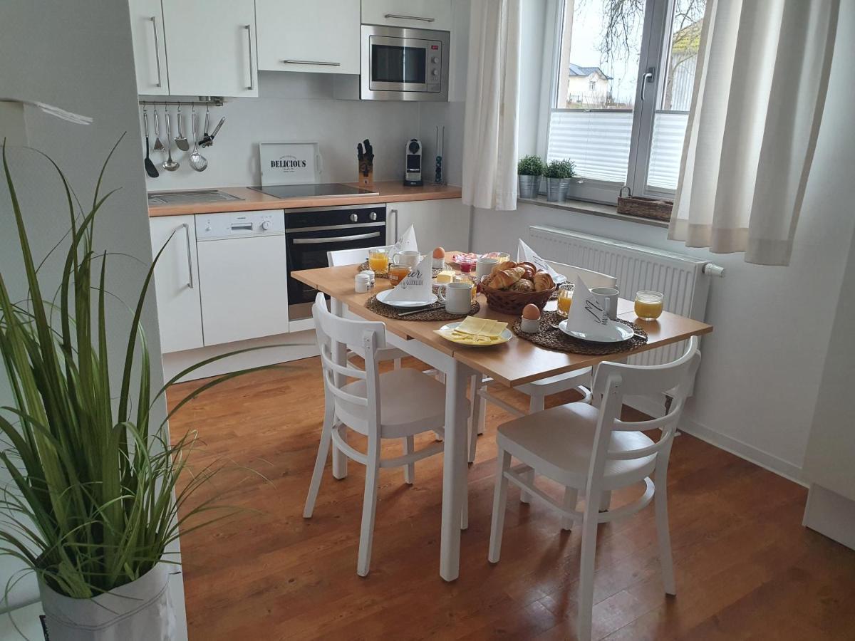 Das Appartement Inselliebe Ruegen Inkl Sauna Und 3H Taeglich Eintritt Ahoi Schwimmbad Sellin  Exterior photo
