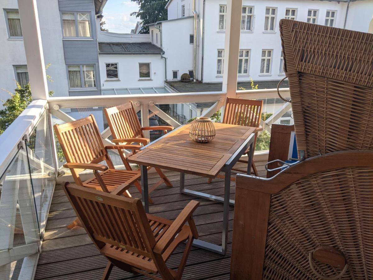 Das Appartement Inselliebe Ruegen Inkl Sauna Und 3H Taeglich Eintritt Ahoi Schwimmbad Sellin  Exterior photo